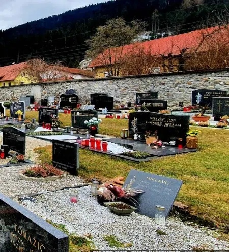 Pokopališče Šentjanž pri Dravogradu Koroška