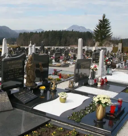 Pokopališče Šentilj pod Turjakom - Mislinja